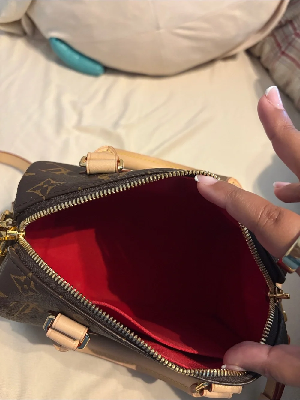 Louis Vuitton like new